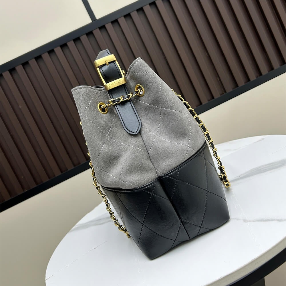 Chanel Small Shopping Bag (high-end grade)
