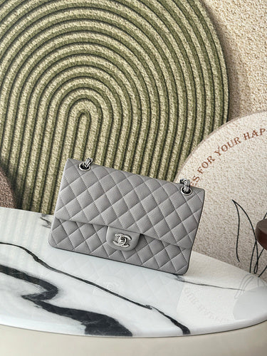 Elegant Quilted Flap Shoulder Bag