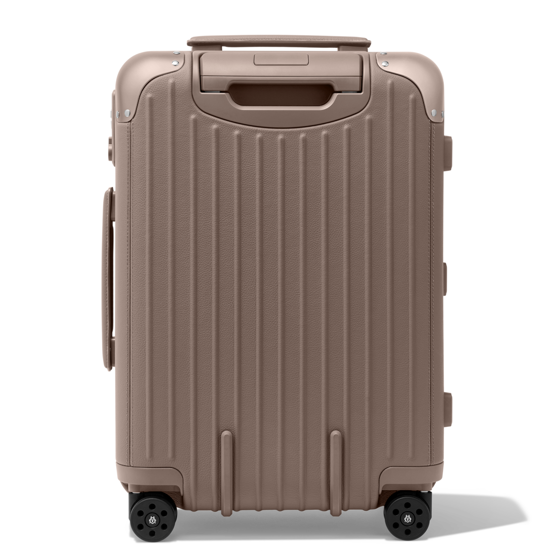 RIMOWA Distinct