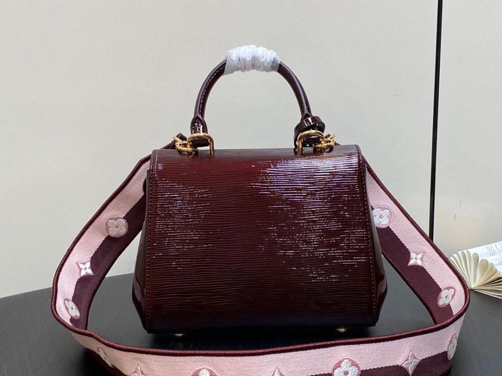 Cluny Mini