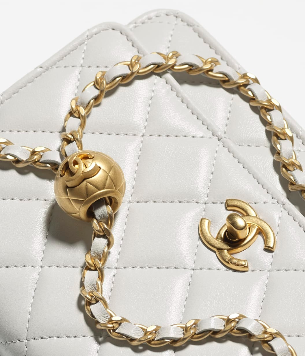 Chanel Wallet with chain