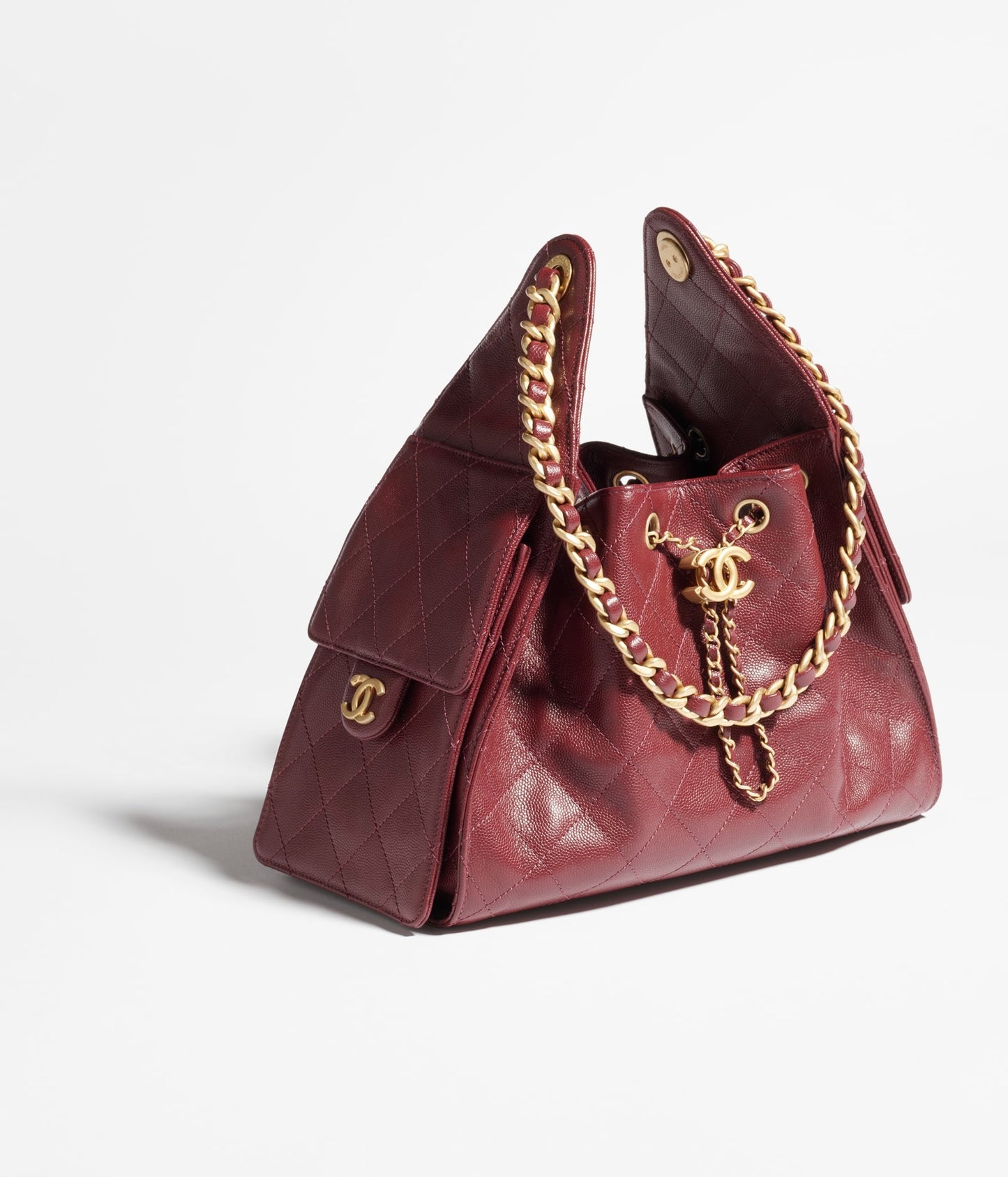 25 Grained Calfskin & Gold-Tone Metal Handbag