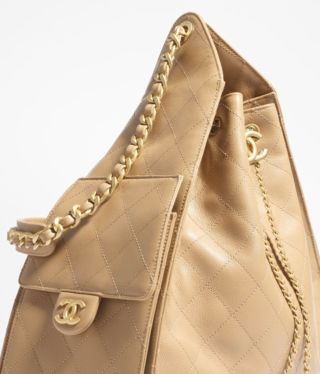 25 Grained Calfskin & Gold-Tone Metal Handbag
