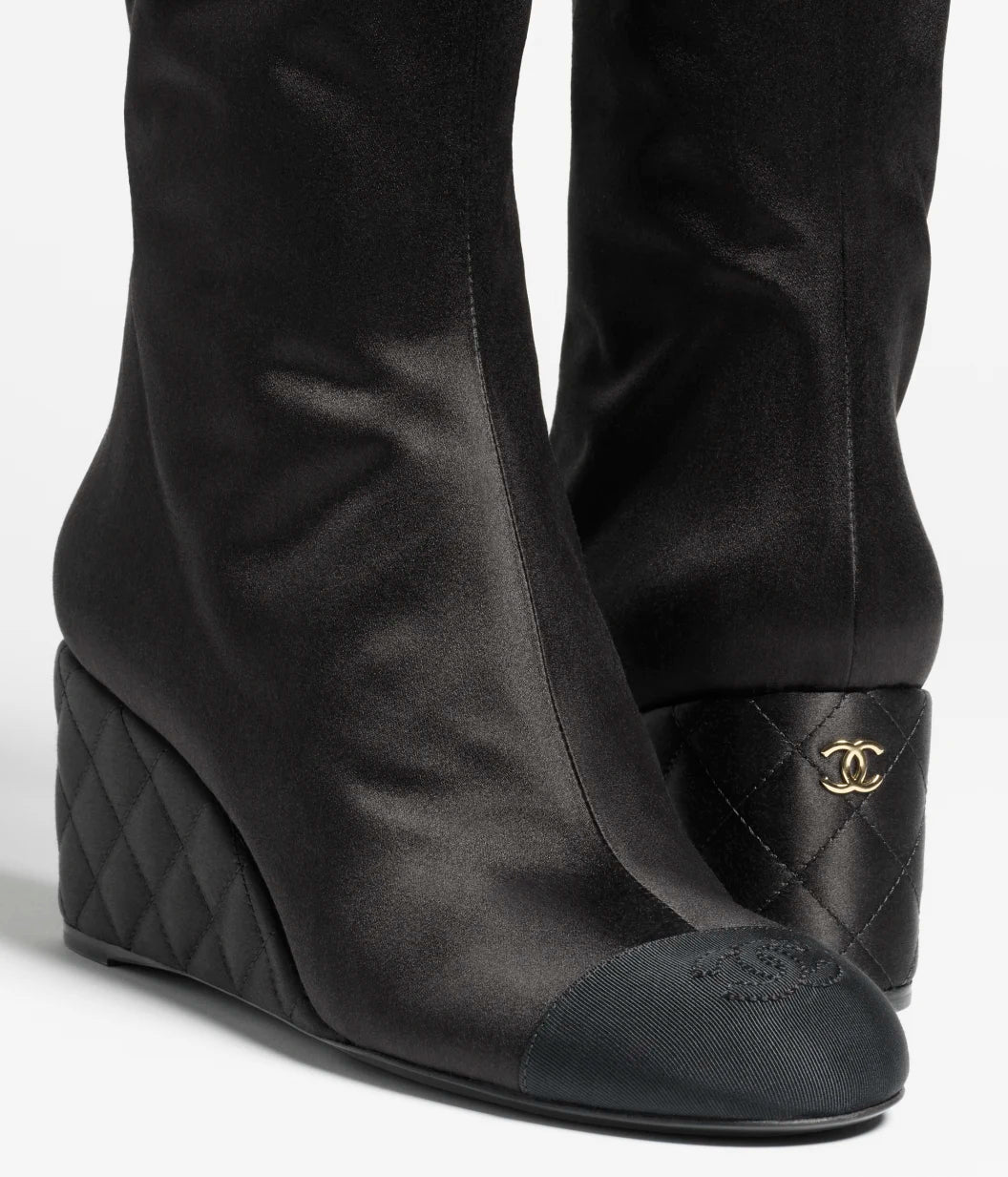 HIGH BOOTS