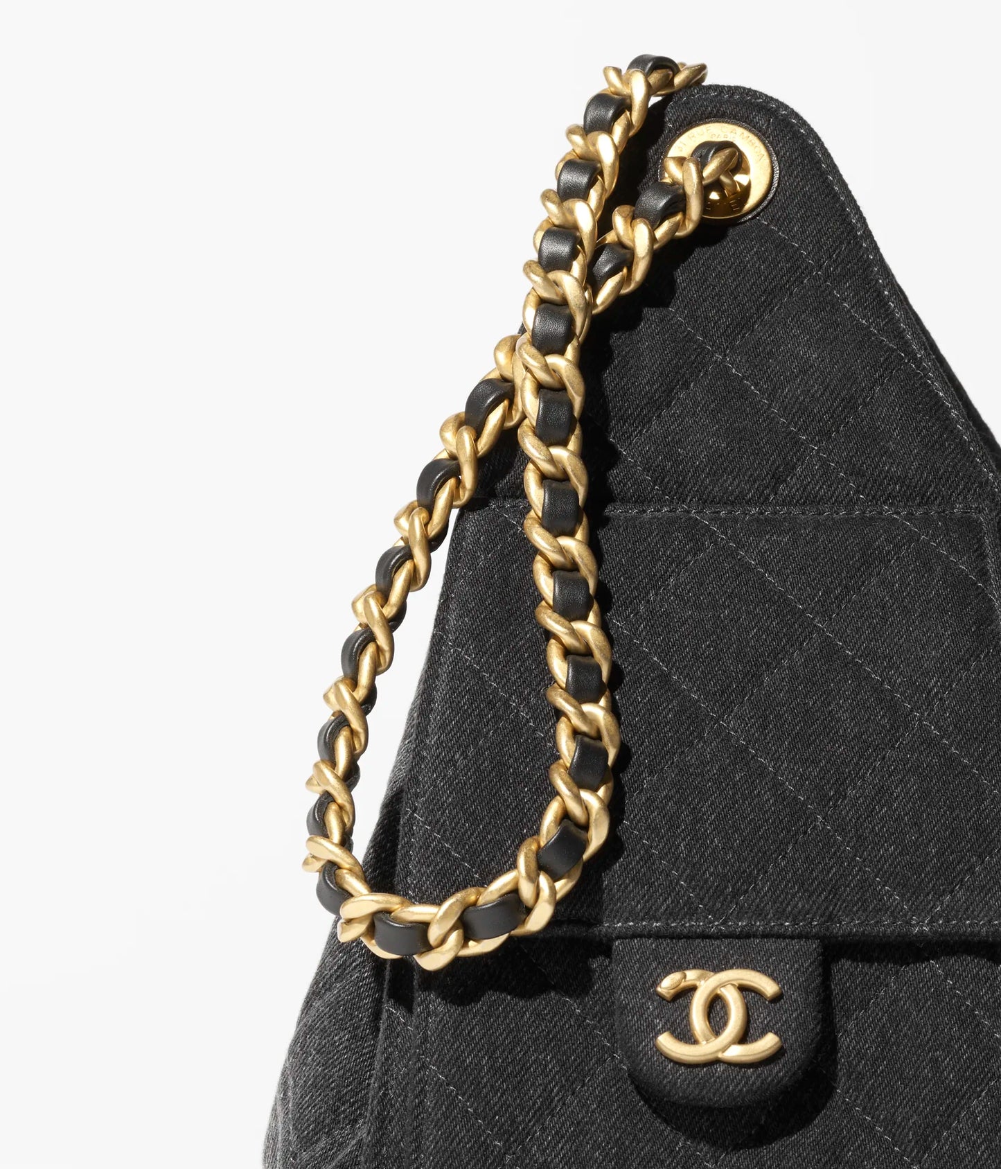 CHANEL 25 Washed Denim