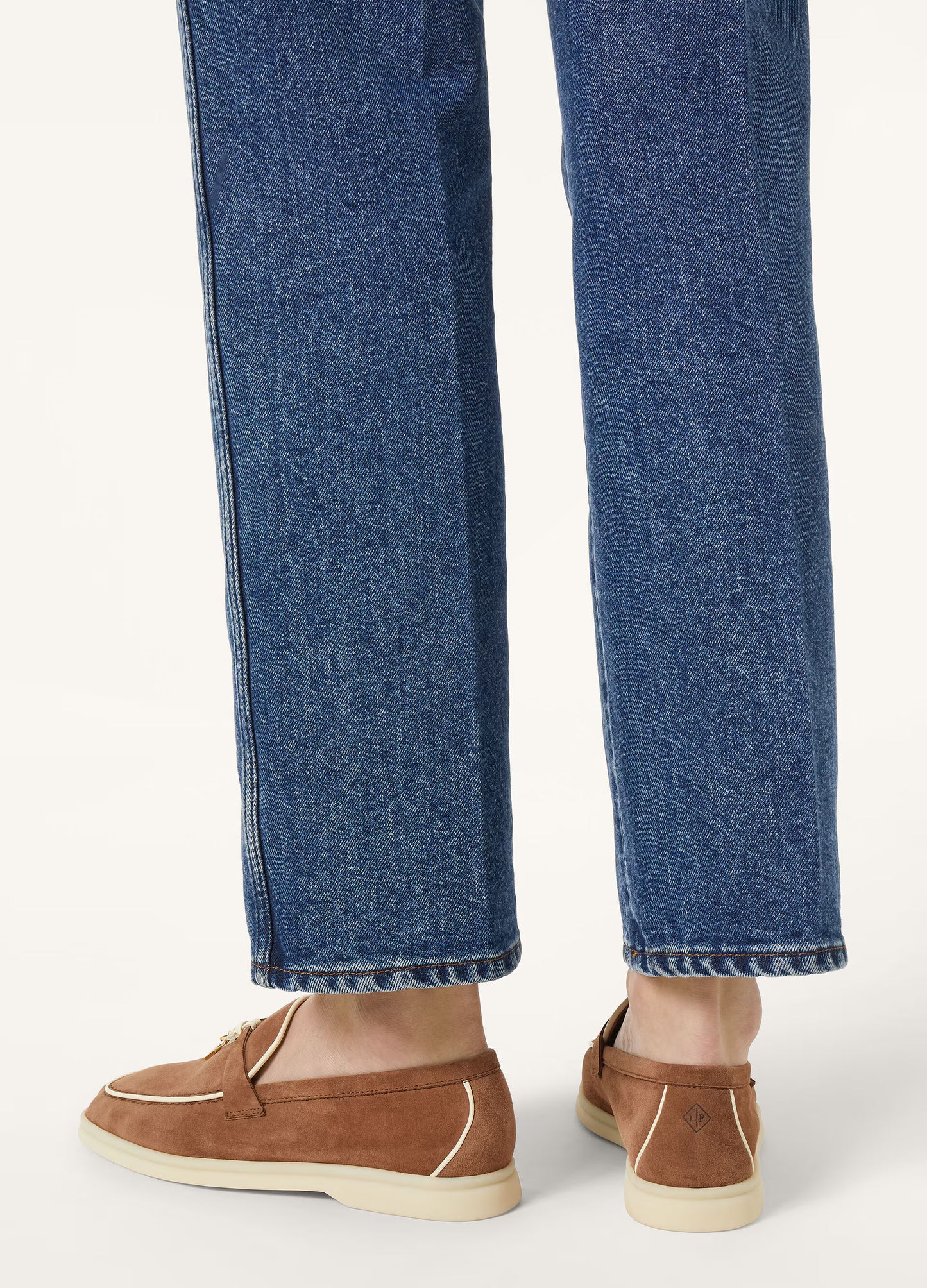 Summer Charms Walk Loafer Suede
