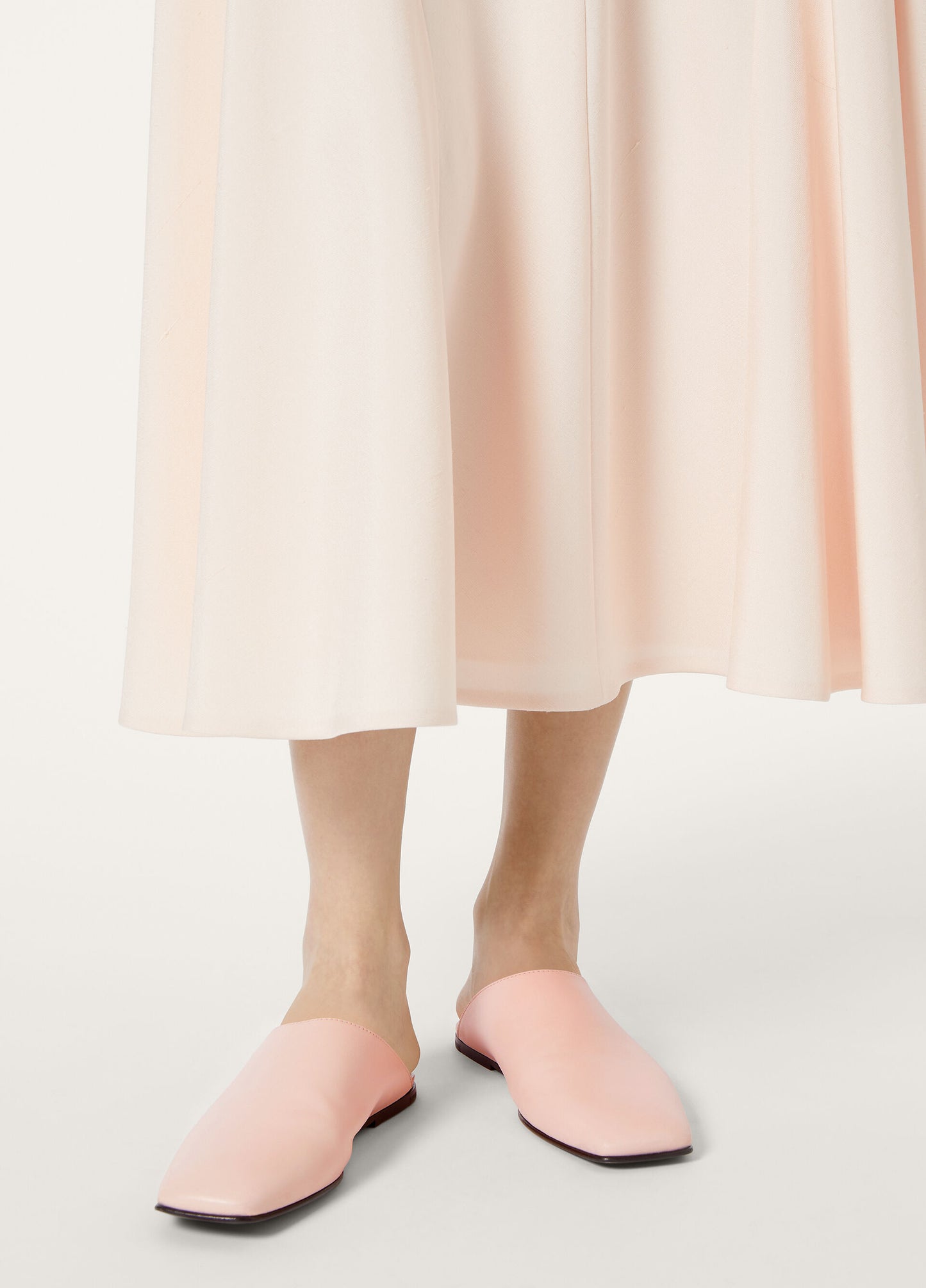 Alba Flat Mule Lambskin