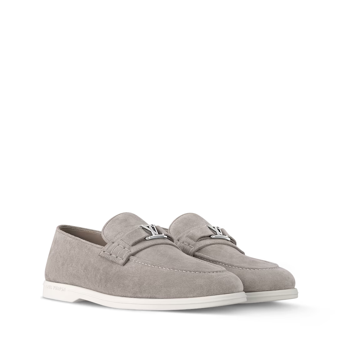 LOUIS VUITTON Estate Loafer