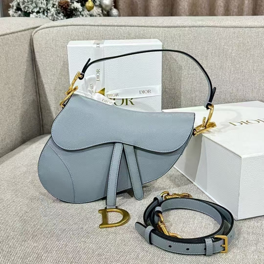 Classic Leather Saddle Bag