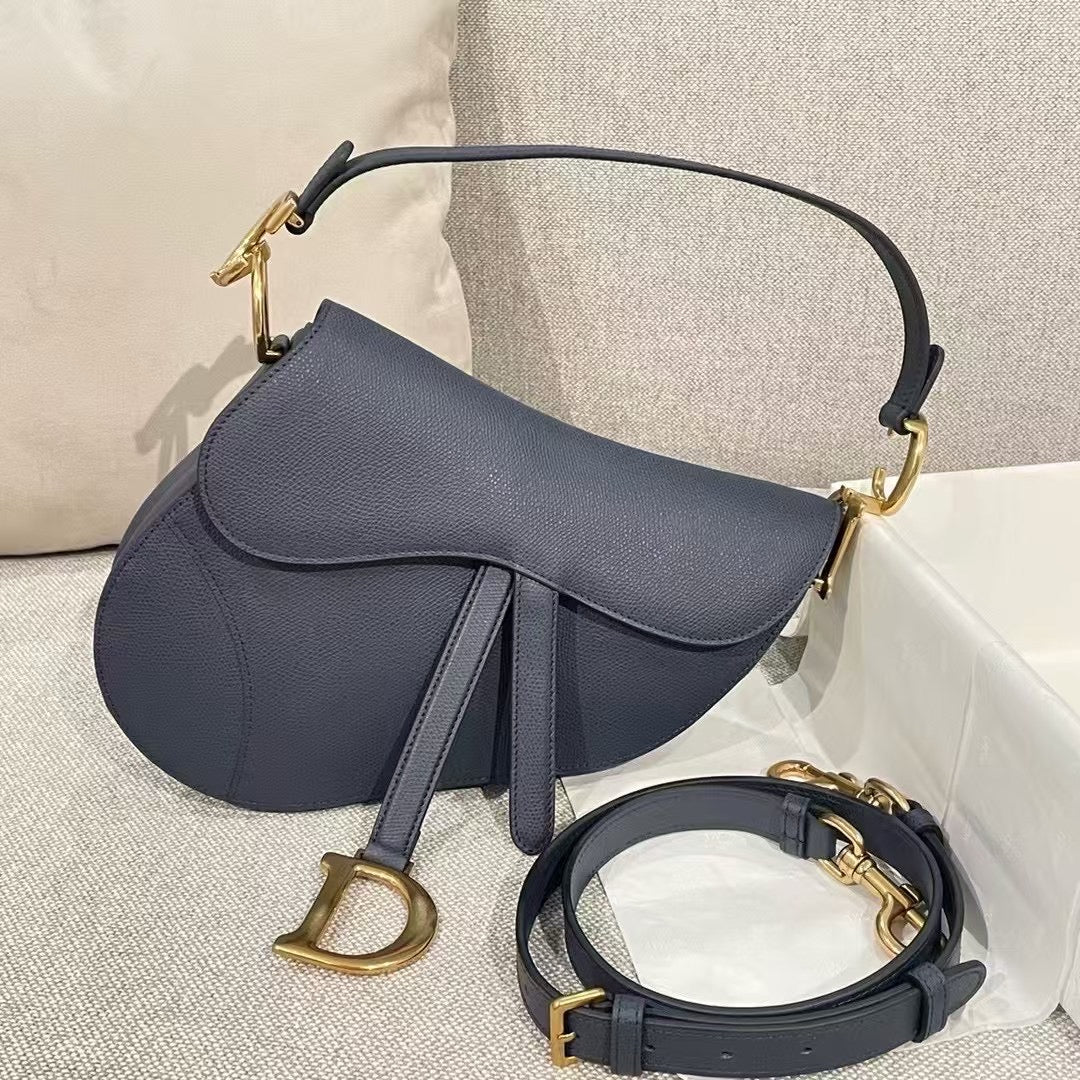 Classic Leather Saddle Bag