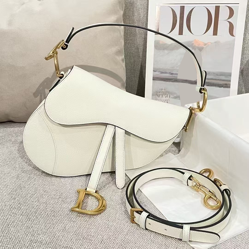 Classic Leather Saddle Bag