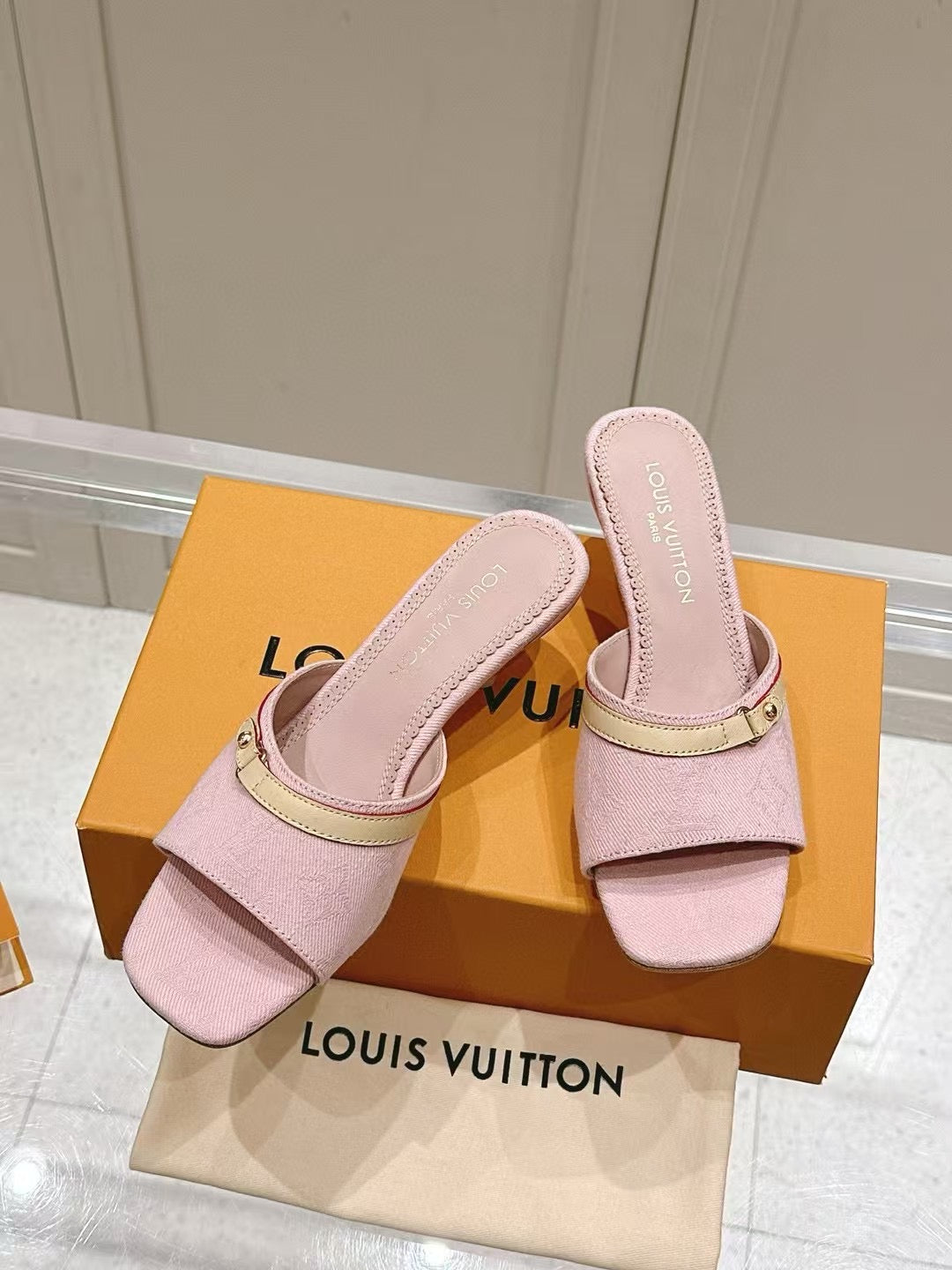 Refined Slip-On Sandals with Soft Upper & Mid Heel