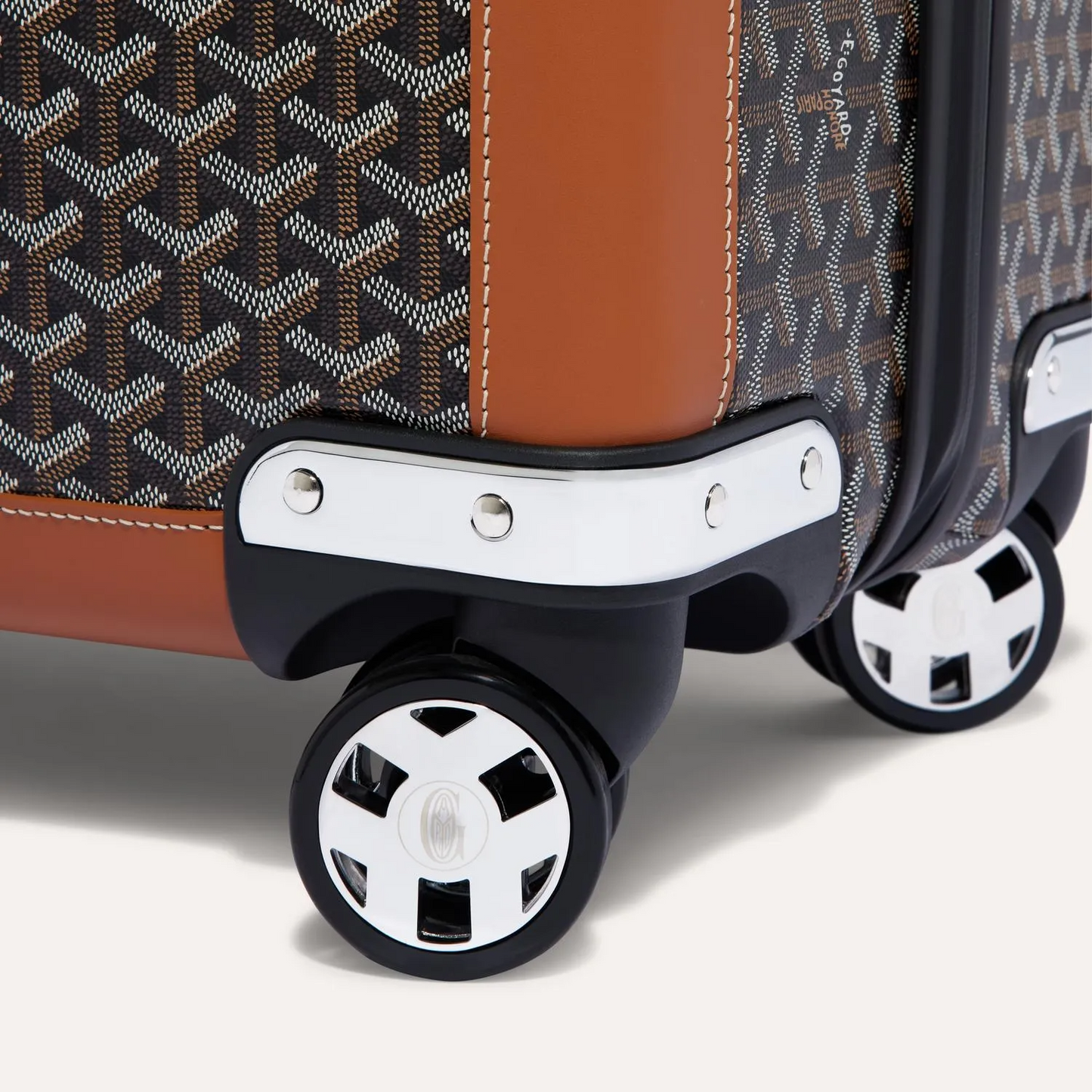Satolas GM Rolling Suitcase