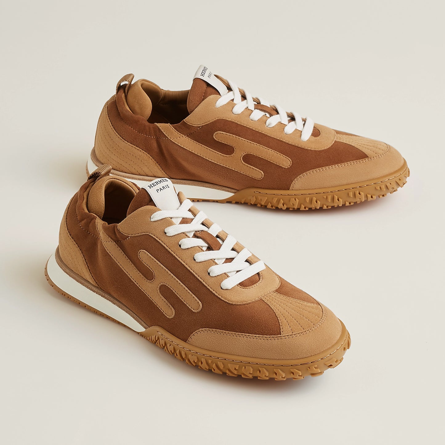 Jet Sneaker