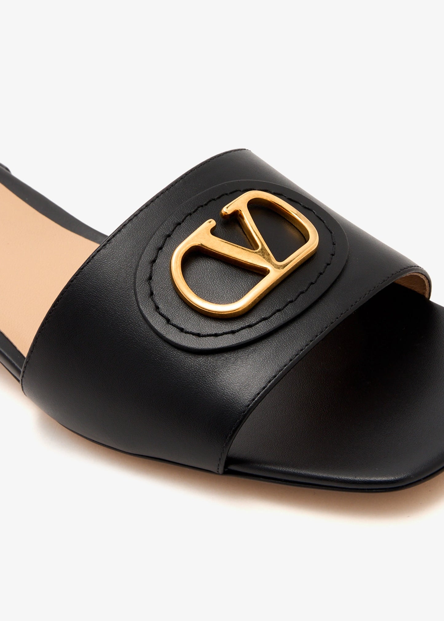 Valentino Garavani VLogo Signature sandals