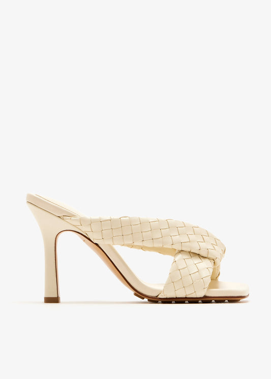 Cream BOTTEGA VENETA  Riva mules