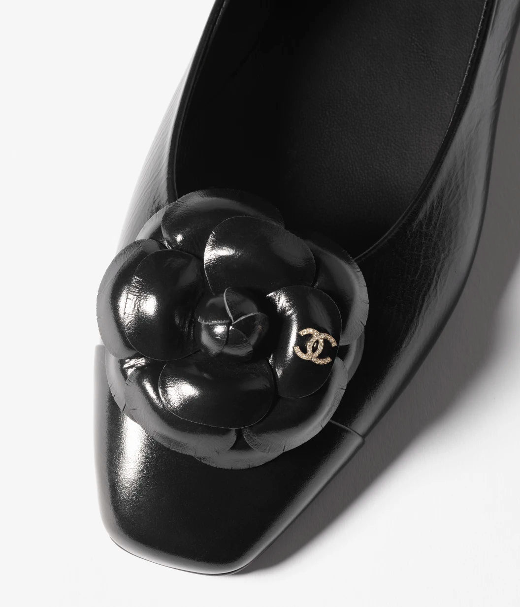 BALLET FLATS