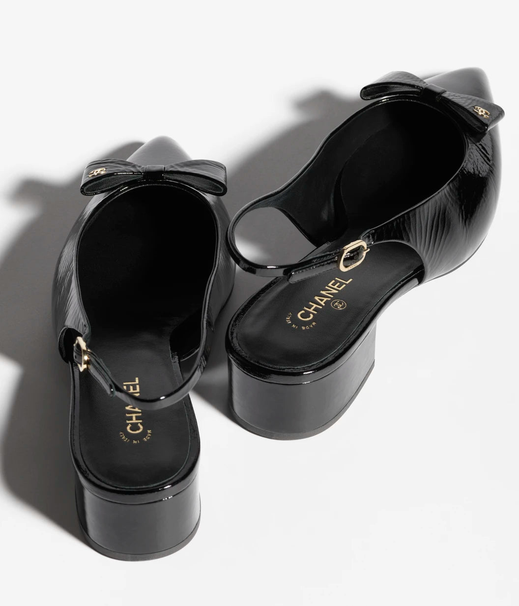 SLINGBACKS