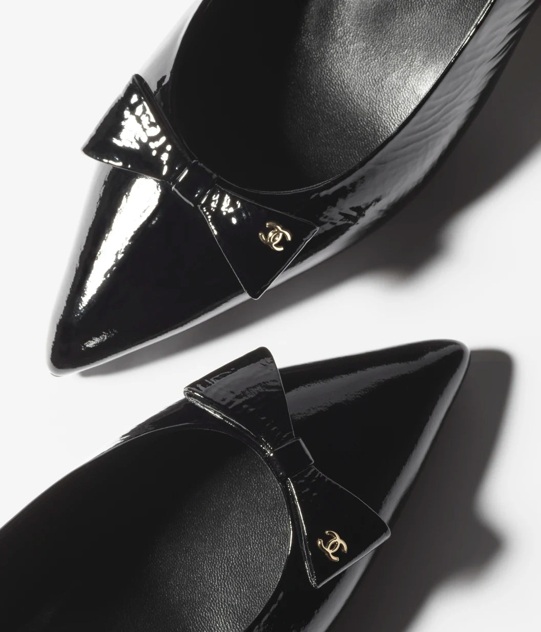SLINGBACKS