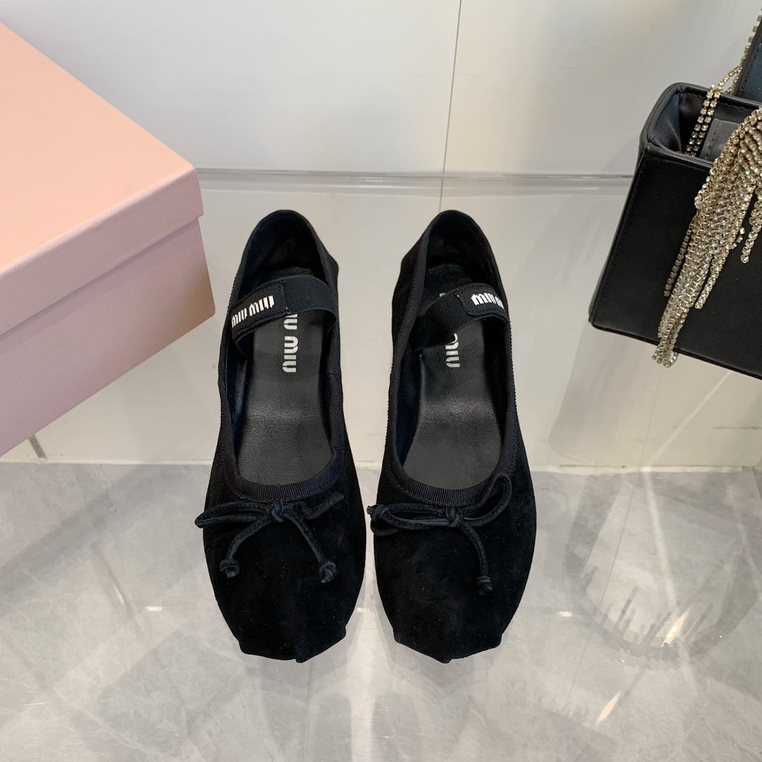 Black Ballerina Velvet