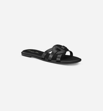 D-Club Slide