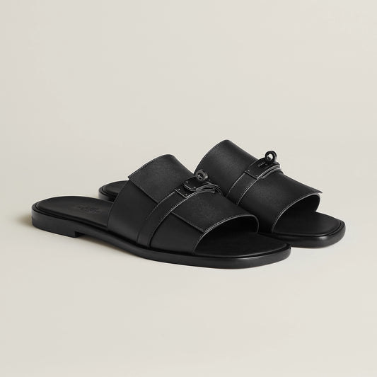 Gabriel Sandal