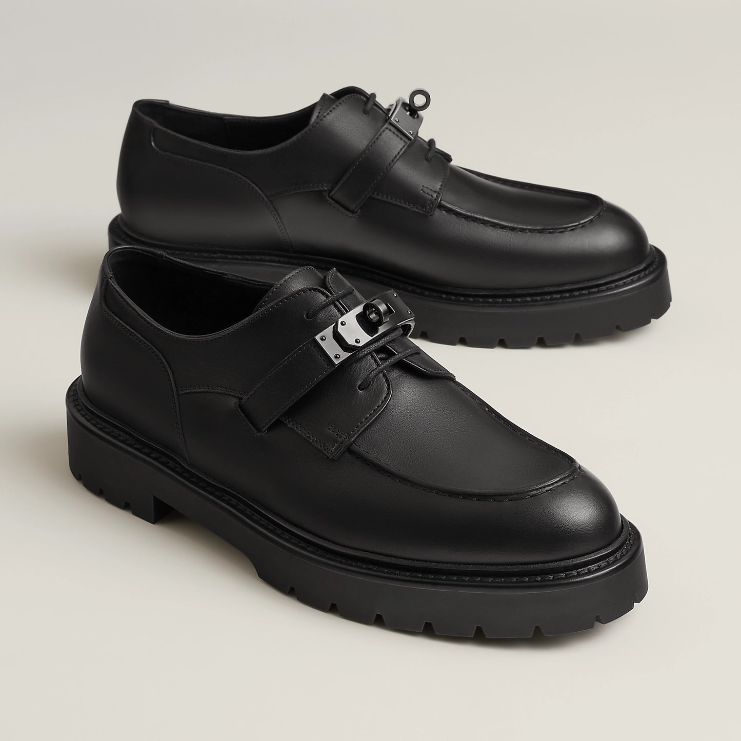 【送料関税込】Hanqiaoriji Studded Leather Derby Loyal Derby Shoe – Elegant Boutique
