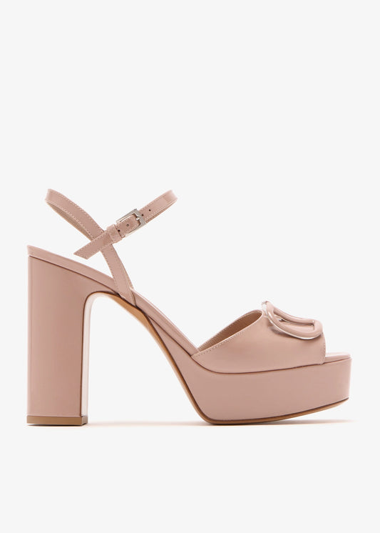 Valentino Garavani VLogo Signature sandals