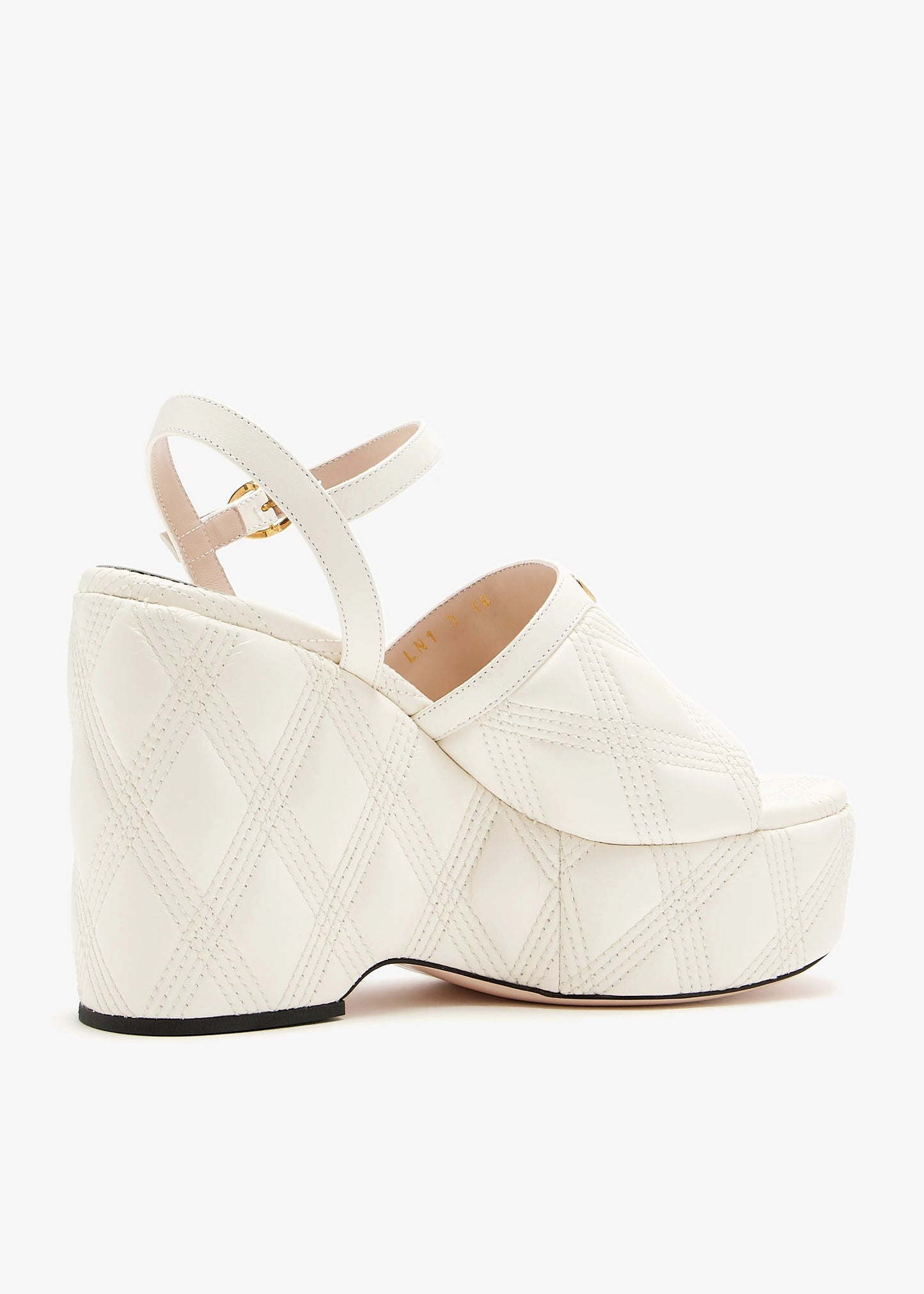 Valentino Garavani Quiltie 67 platform sandals