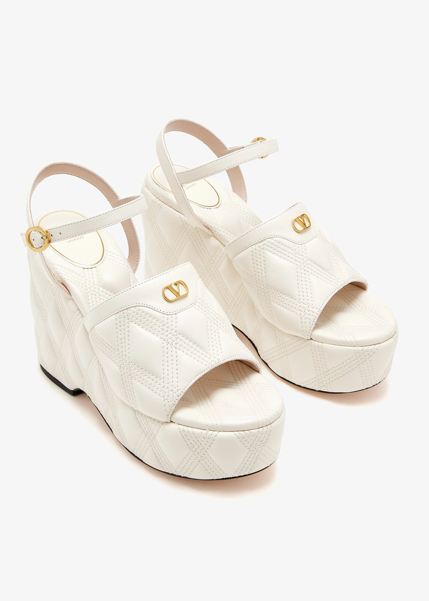 Valentino Garavani Quiltie 67 platform sandals